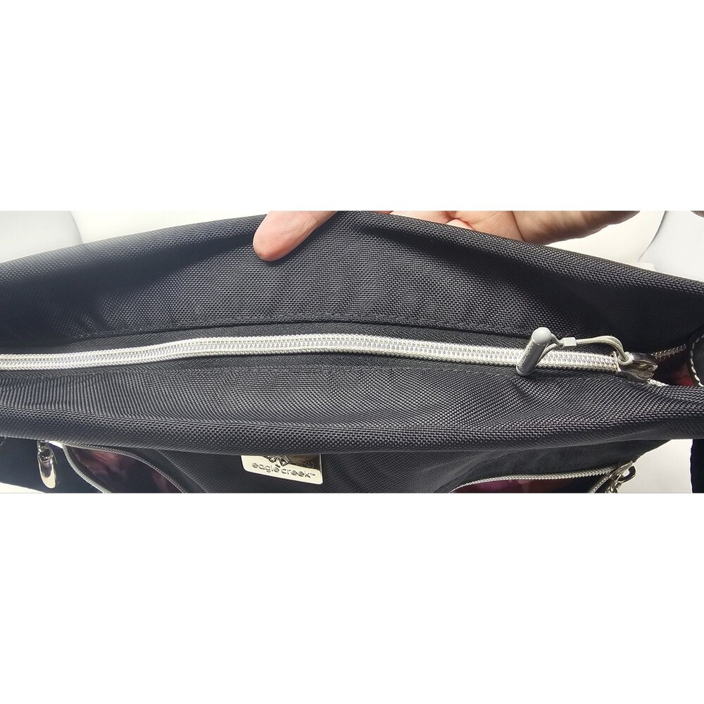 Eagle Creek Kensley Black Crossbody Shoulder Bag Floral Interior - Picture 12 of 16